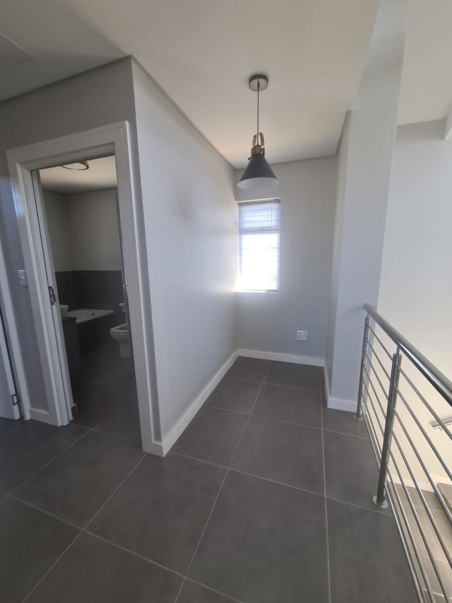 3 Bedroom Property for Sale in Hartland Lifestyle Estate Western Cape